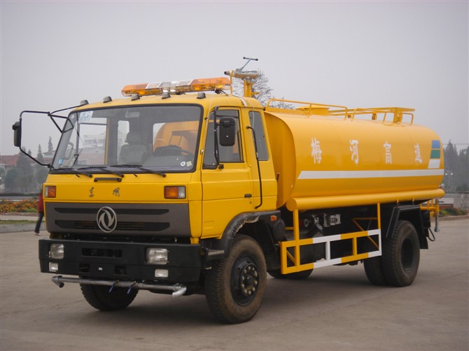 高速養護灑水車 高速養護灑水車