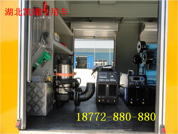 搶險(xiǎn)車配備專用排水泵 搶險(xiǎn)車配備專用排水泵