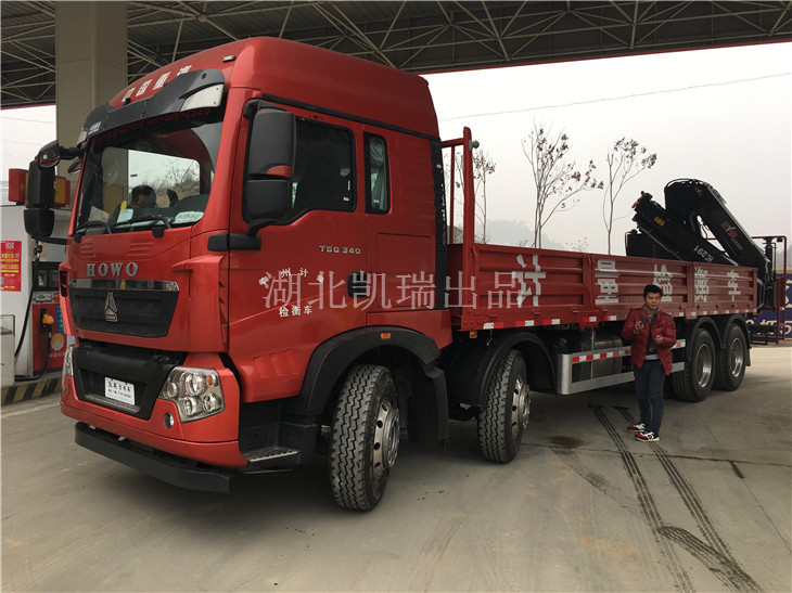 檢衡車發(fā)車前加油準備 檢衡車發(fā)車前加油準備