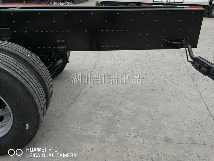 現(xiàn)代檢衡車鉚接加固車架 現(xiàn)代檢衡車鉚接加固車架