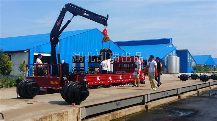 檢衡車吊砝碼標定汽車衡 檢衡車吊砝碼標定汽車衡