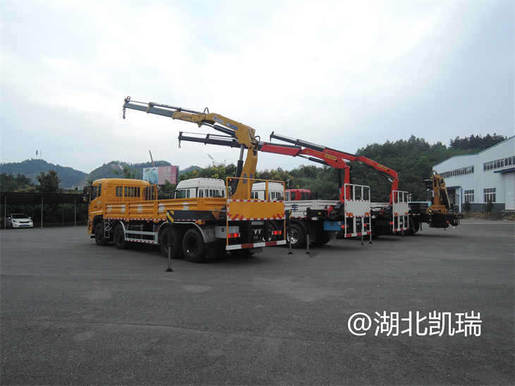 ���_(t��i)���R˹�\(ch��ng)����Ӌ(j��)���z��܇�����